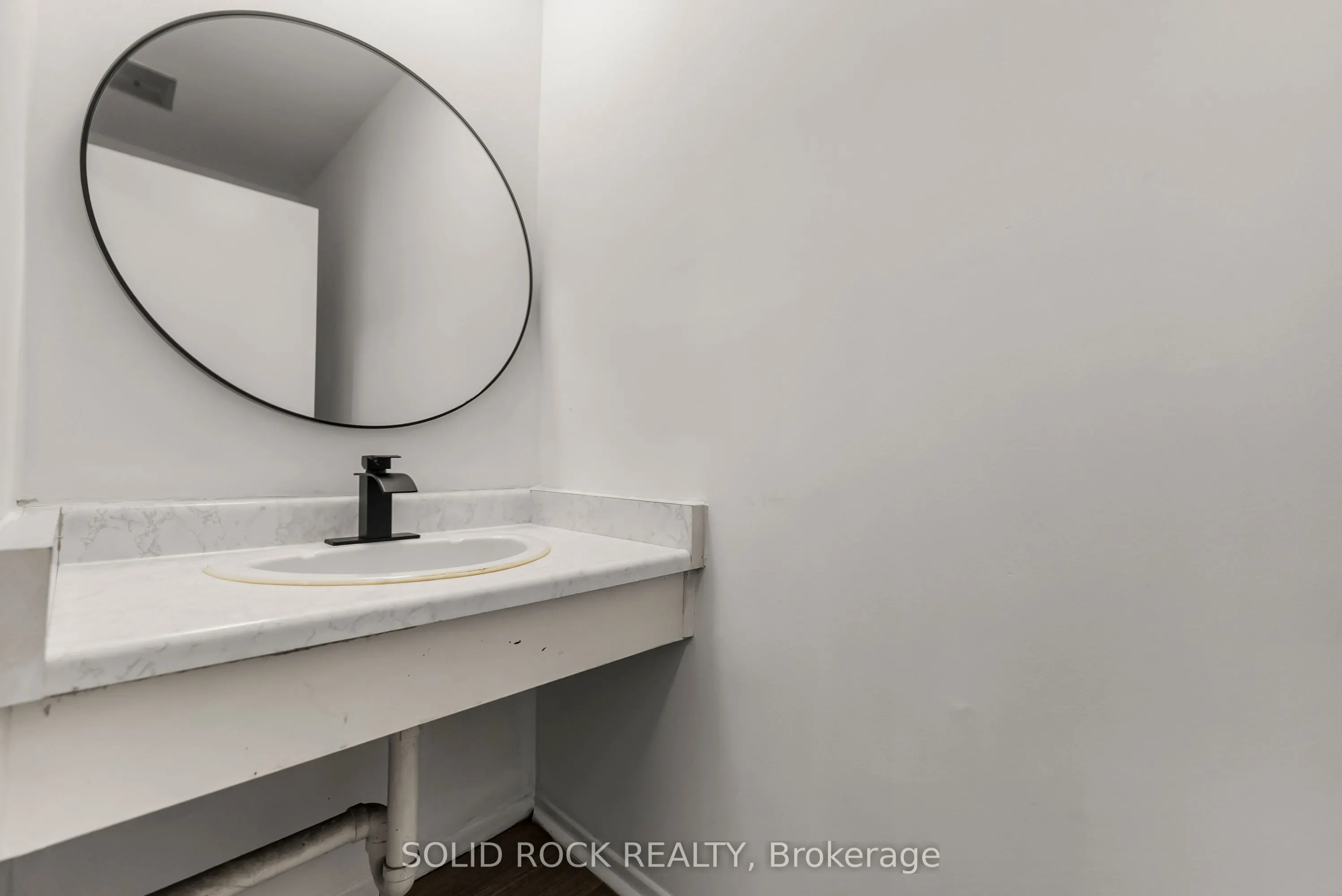 3415 Uplands Drive, #39