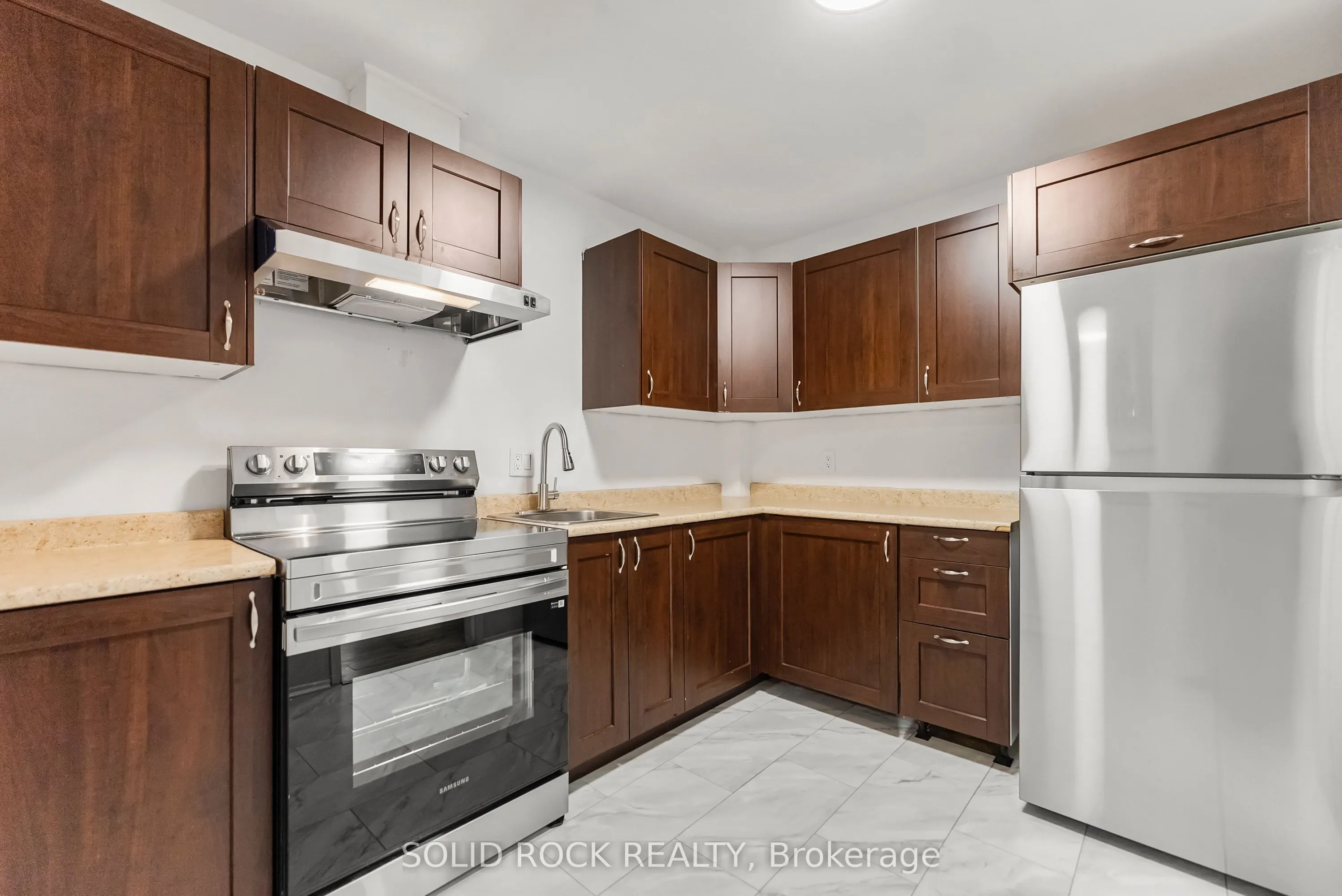 3415 Uplands Drive, #39