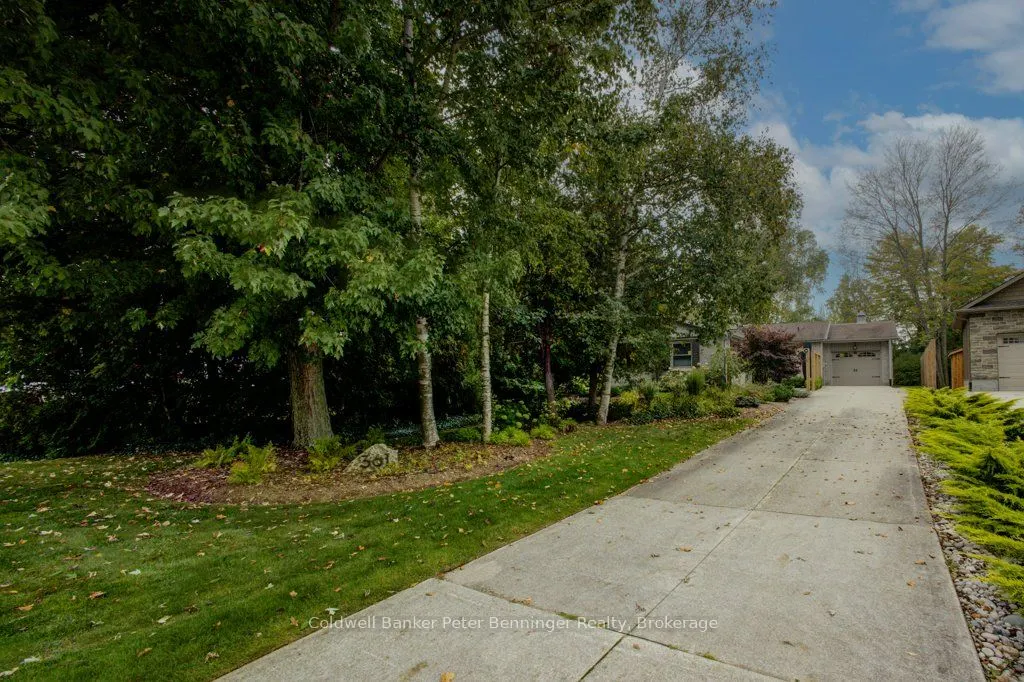 361 Tyendinaga Drive