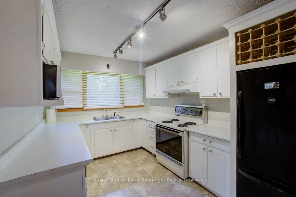 361 Tyendinaga Drive