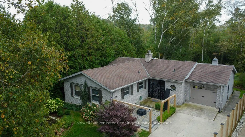 361 Tyendinaga Drive