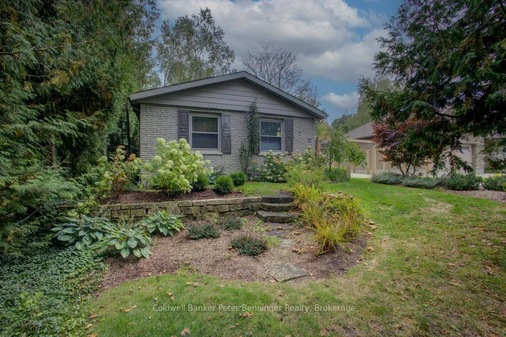 361 Tyendinaga Drive