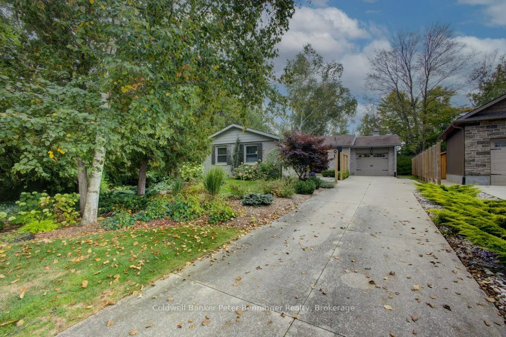 361 Tyendinaga Drive