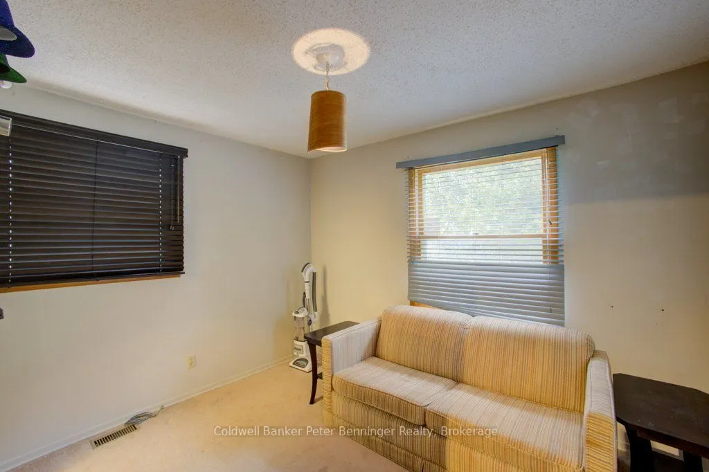 361 Tyendinaga Drive