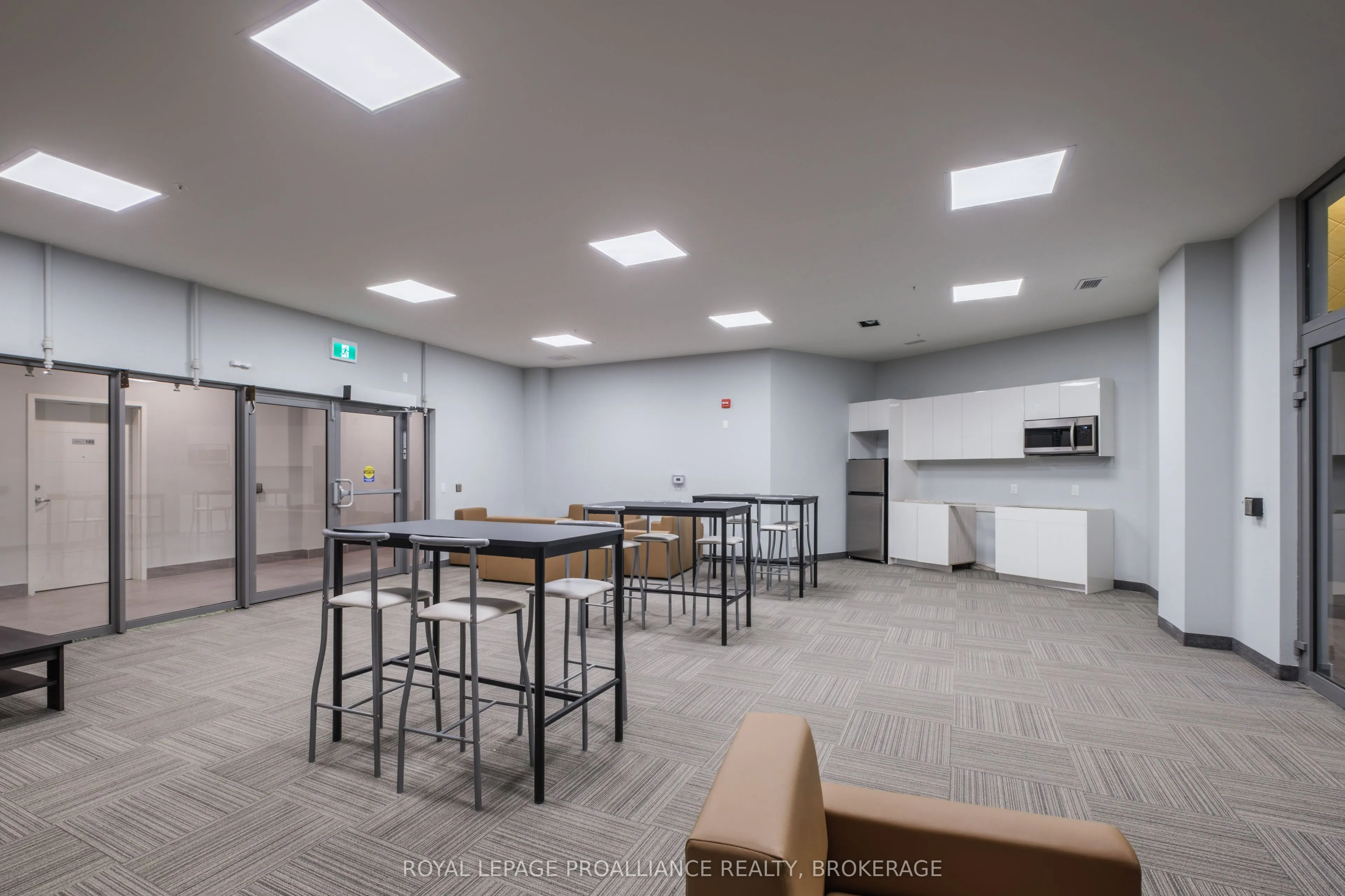 652 Princess Street, #207
