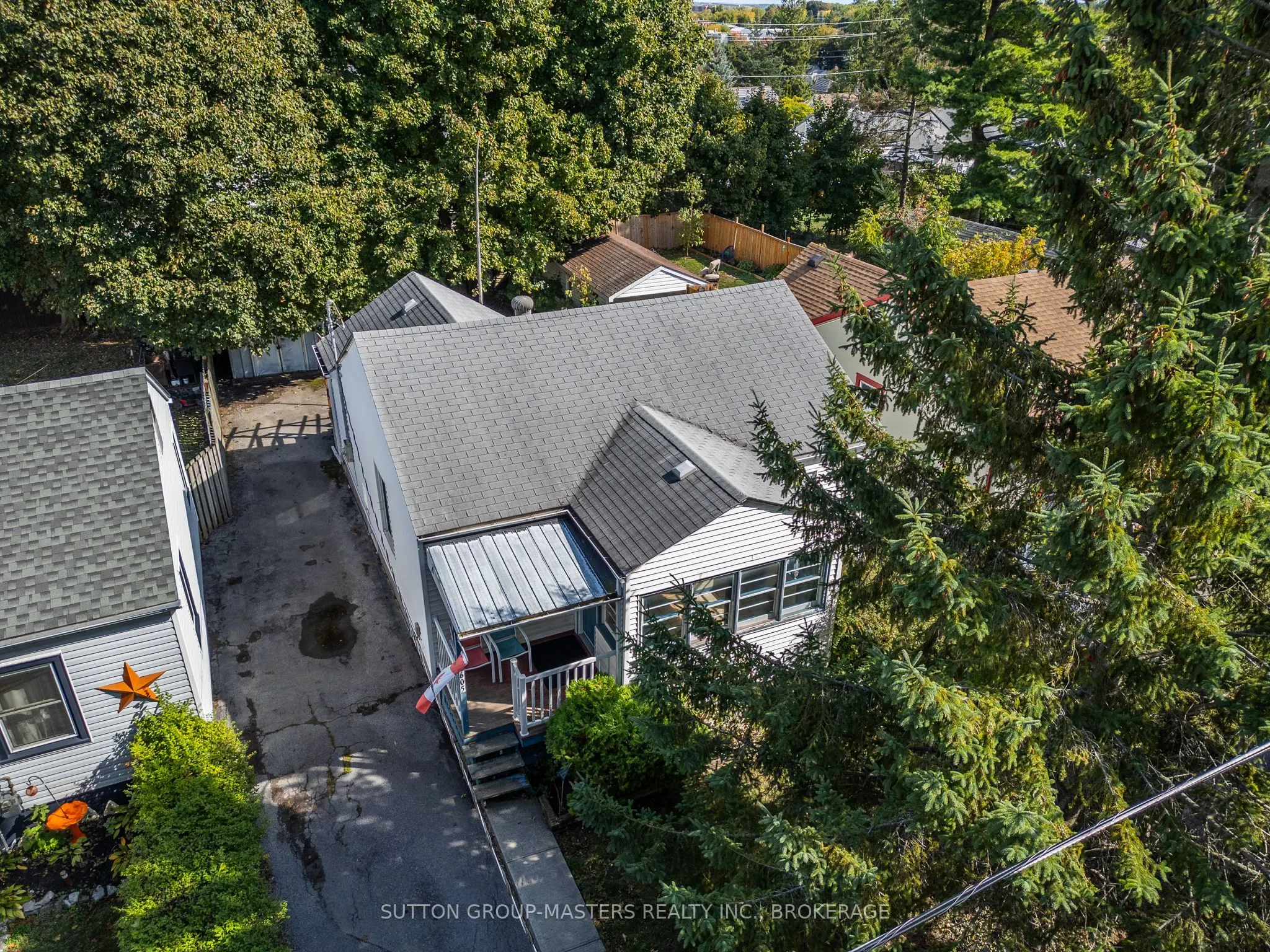 605 Alfred Street