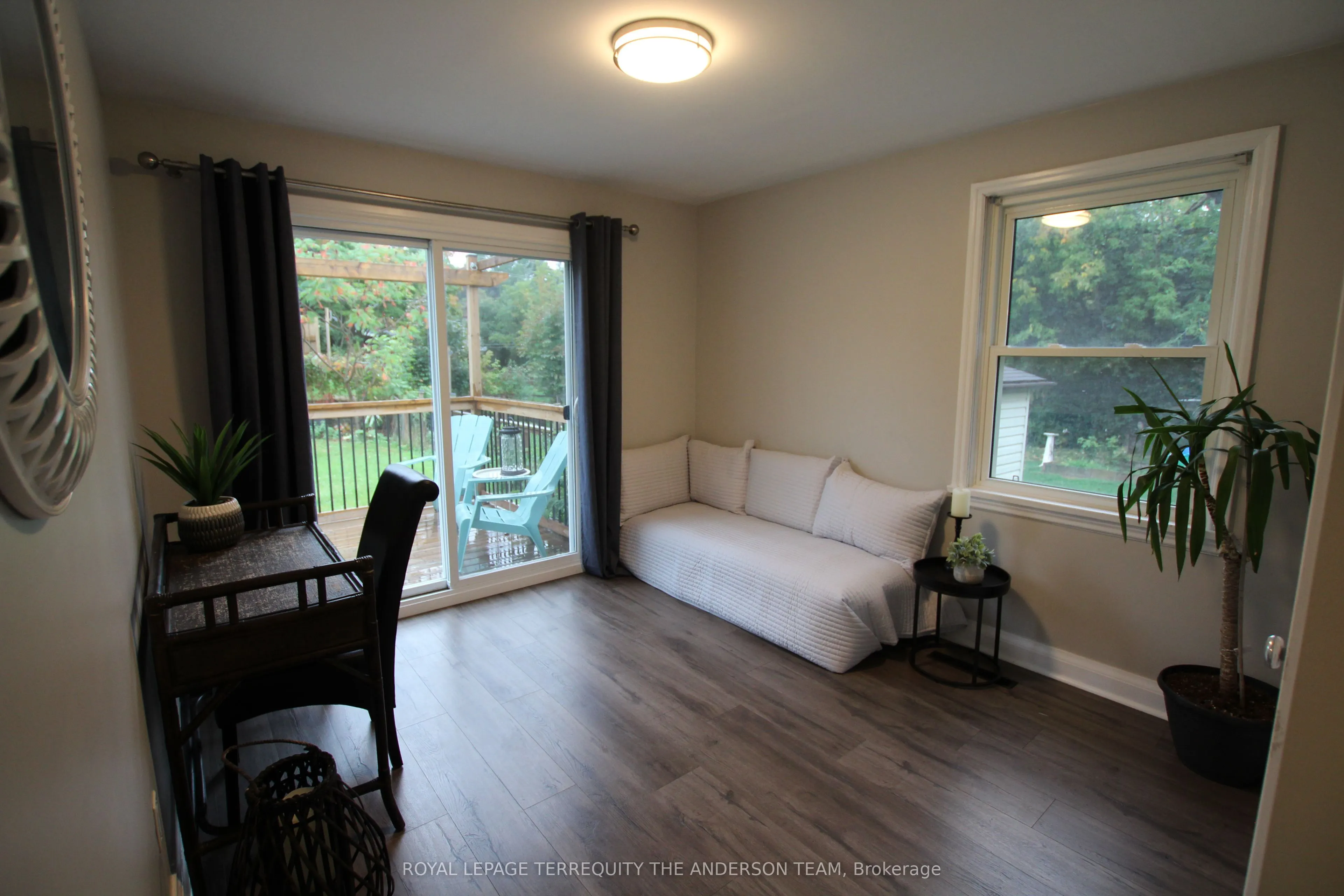 833 Rishor Crescent