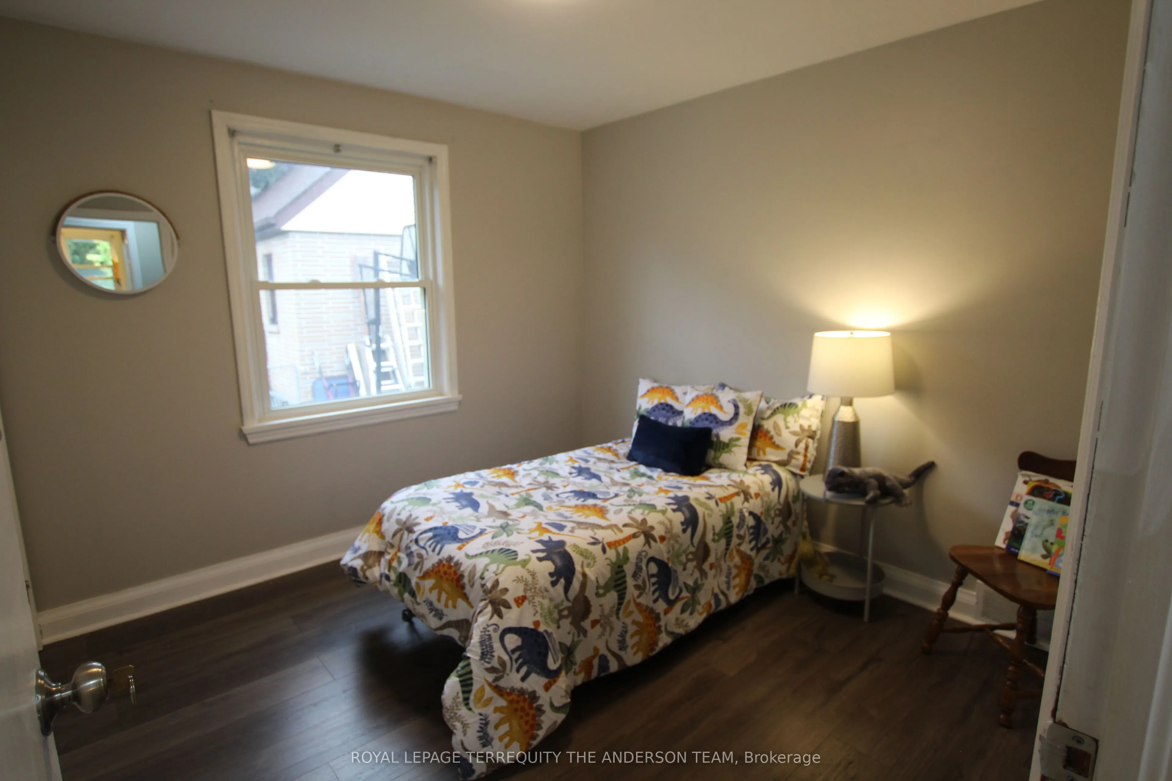 833 Rishor Crescent