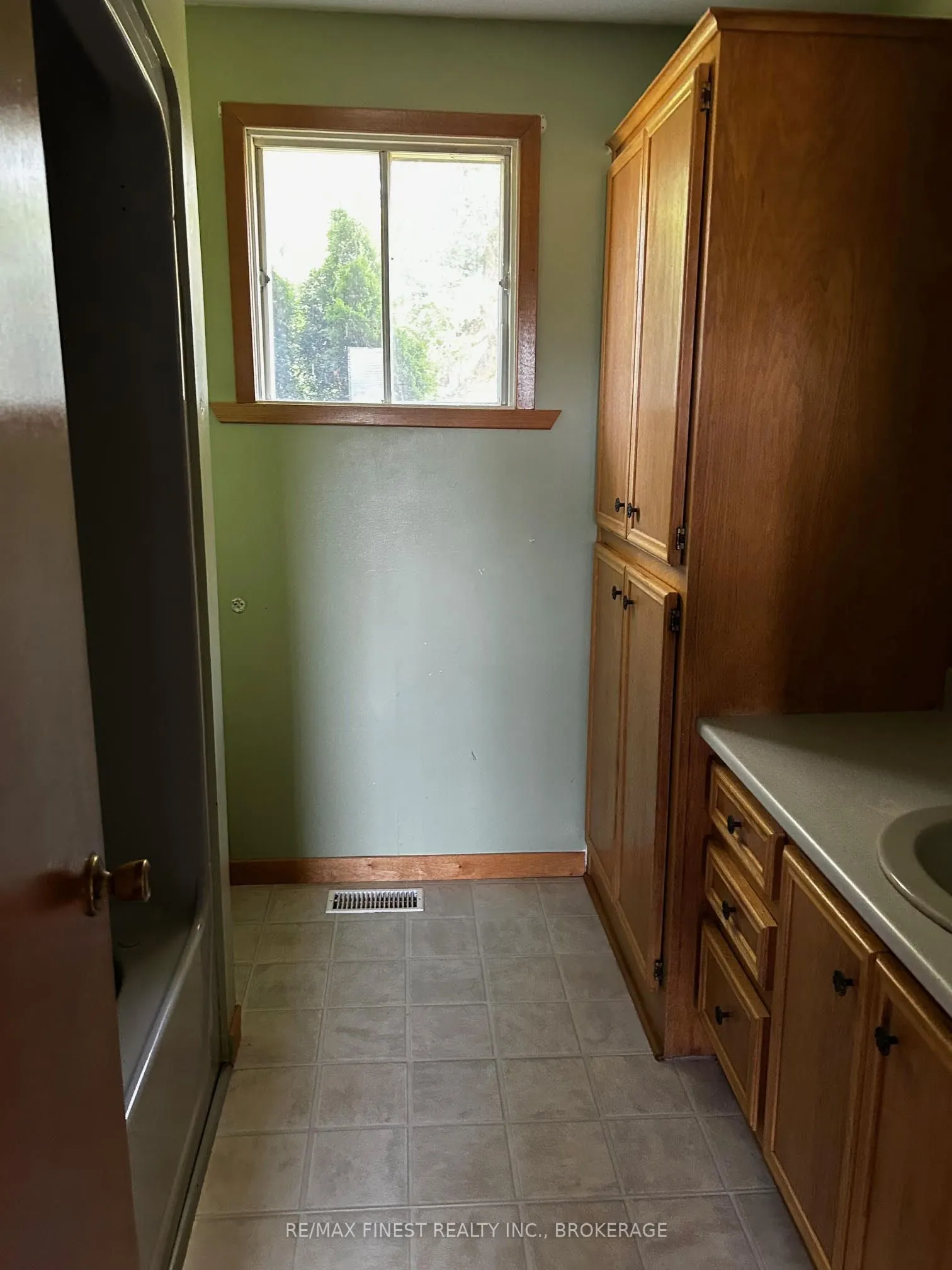 220 Eden Grove Road