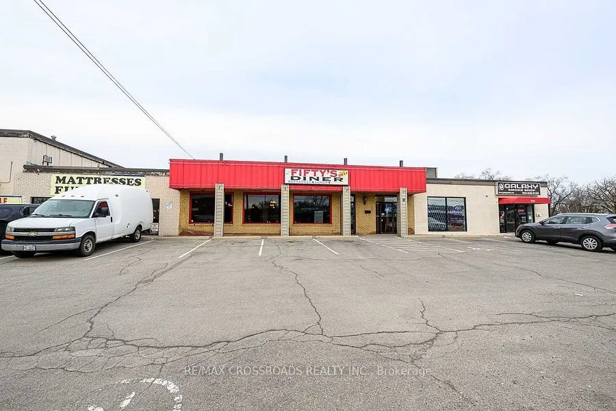 931 Queenston Road