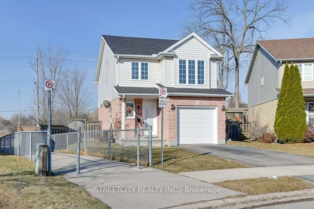 506 Blackwater Place E