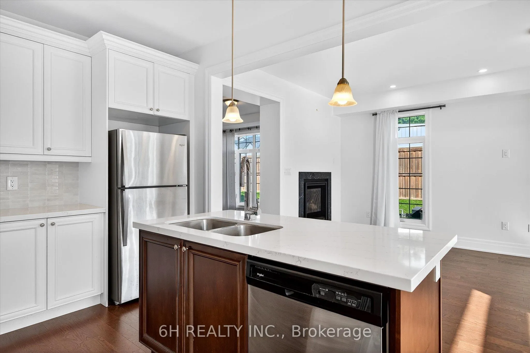 14 FERNRIDGE Heights