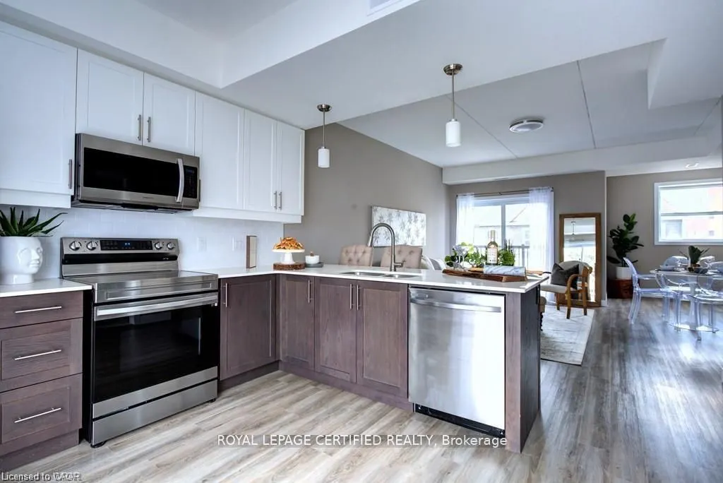 439 Athlone Avenue, #33