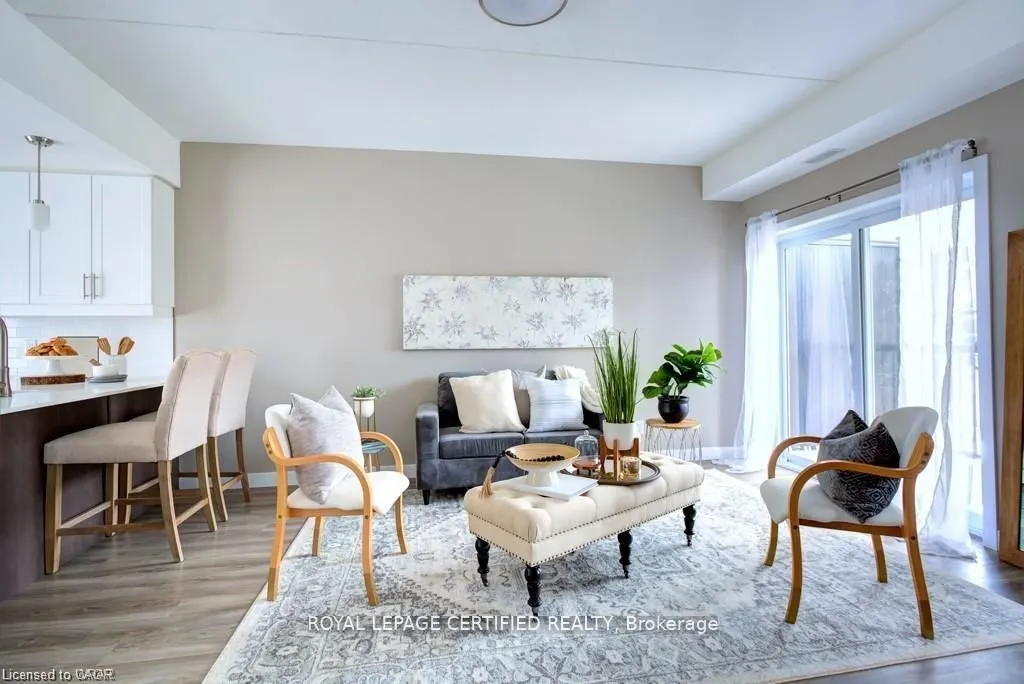 439 Athlone Avenue, #33