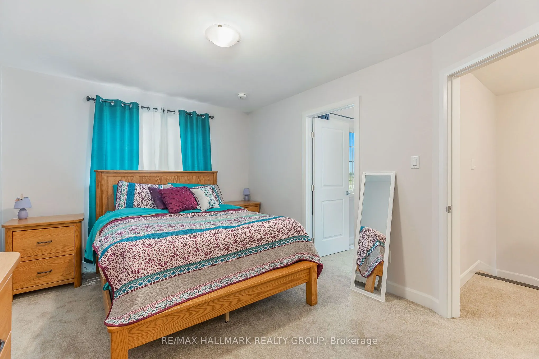 90 Vimy Ridge Crescent