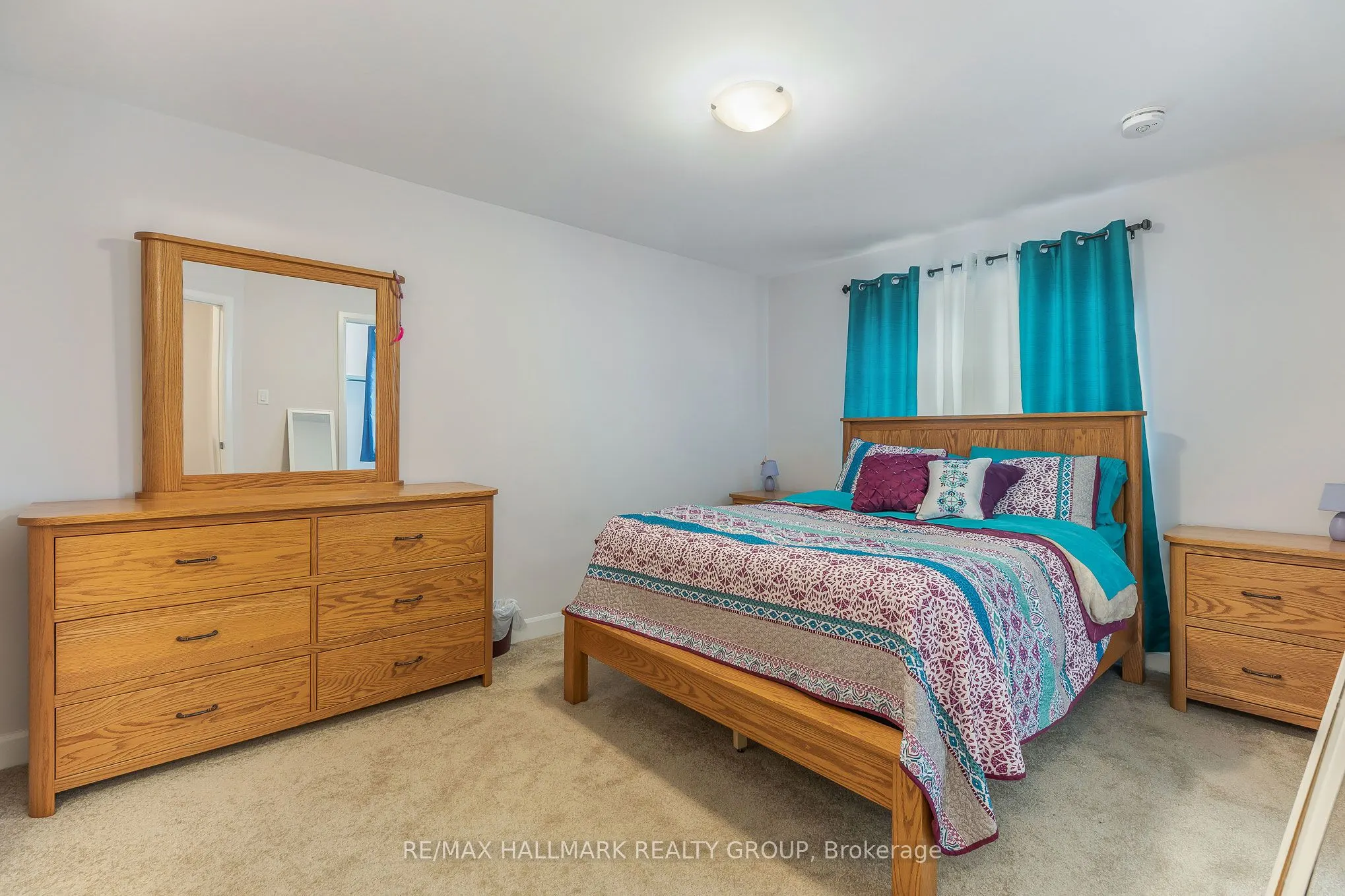 90 Vimy Ridge Crescent