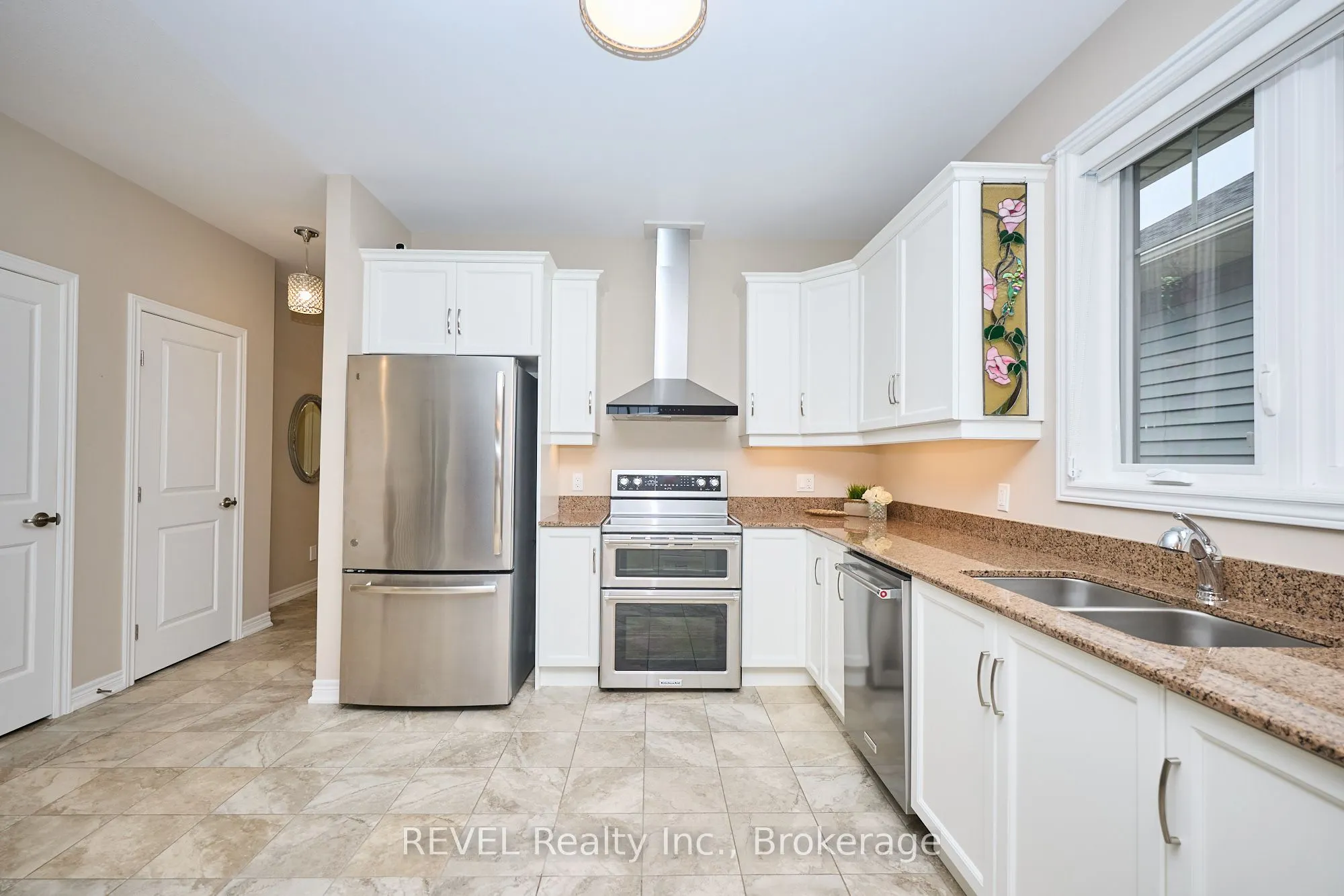 2848 King Street, #6