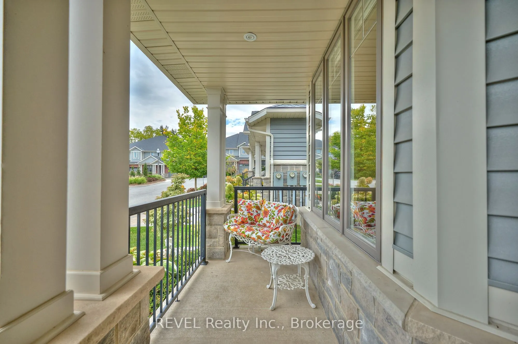 2848 King Street, #6