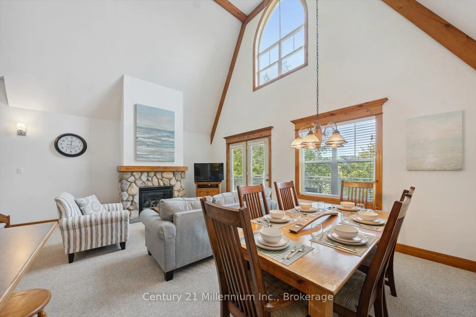 184 Snowbridge Way, #219
