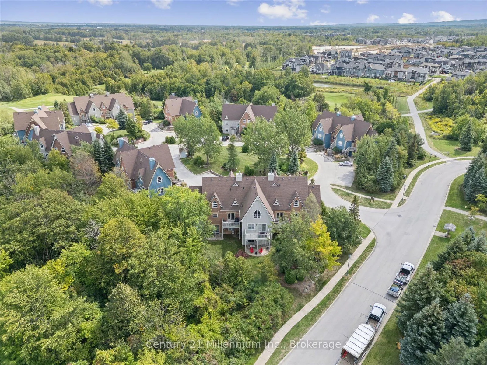 184 Snowbridge Way, #219