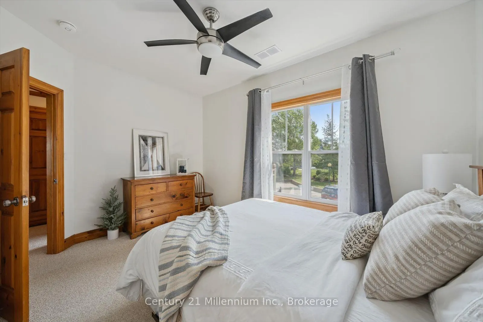 184 Snowbridge Way, #219