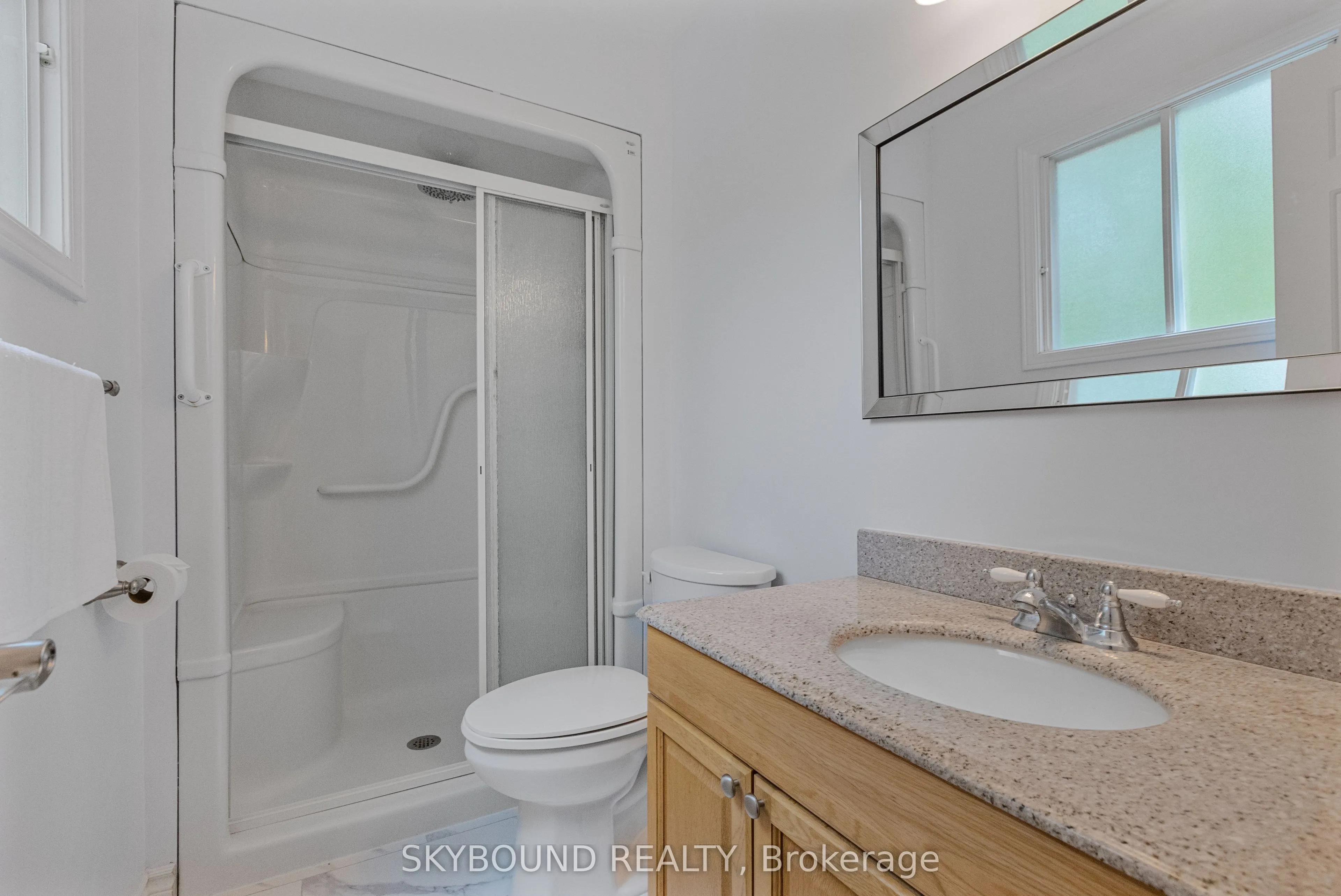 6 Roselawn Court