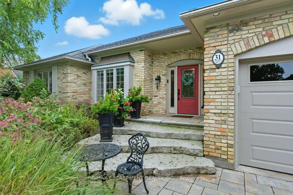 31 Acredale Drive