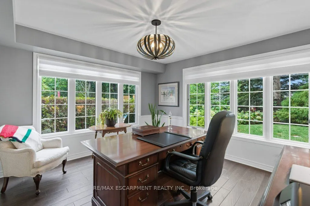 31 Acredale Drive