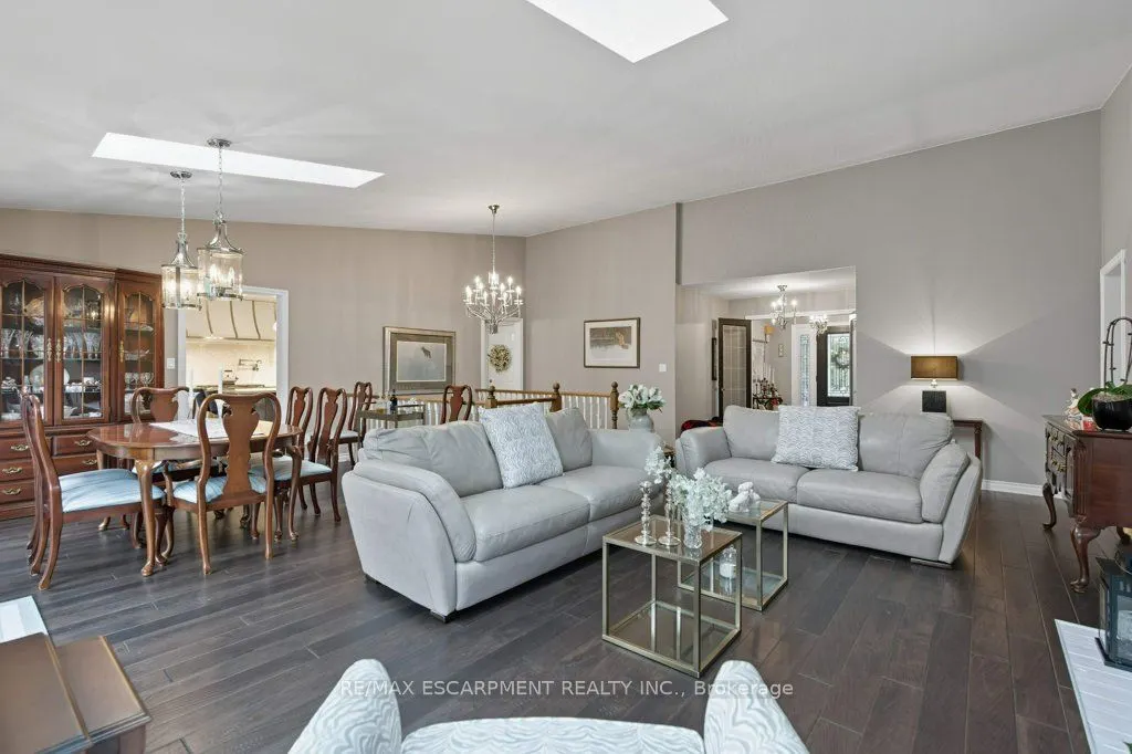 31 Acredale Drive