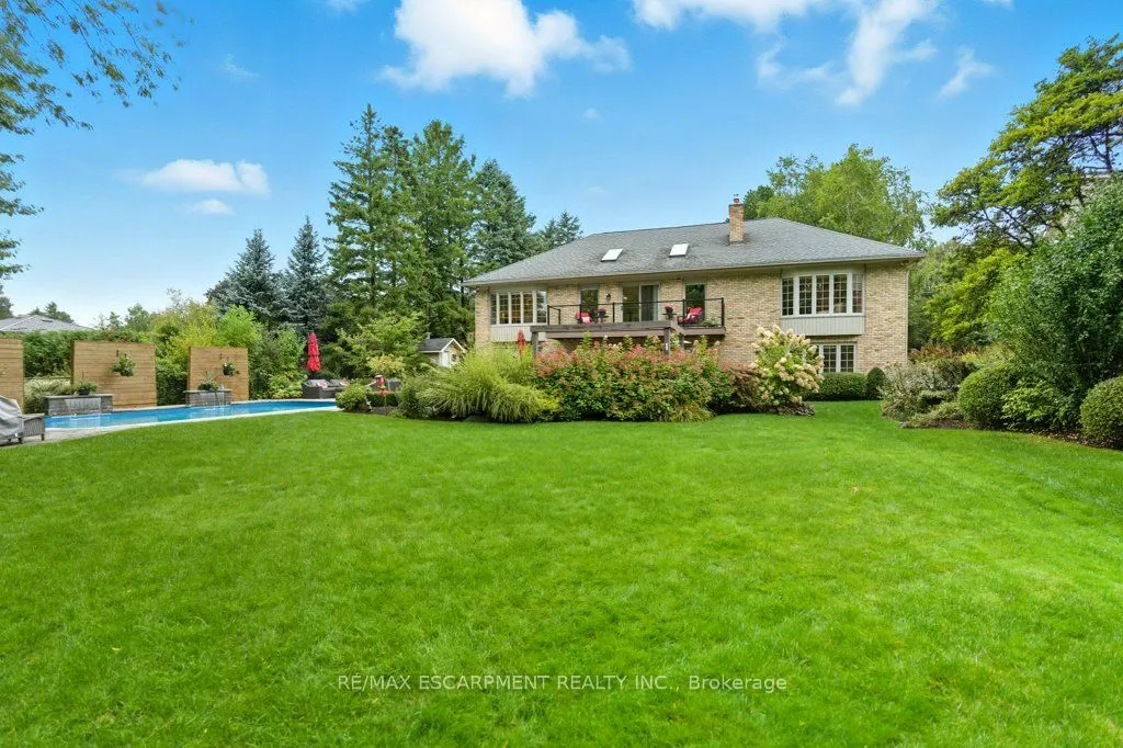 31 Acredale Drive