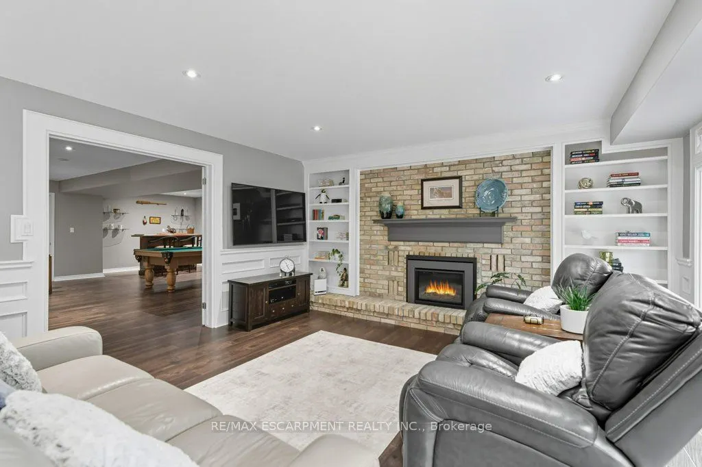 31 Acredale Drive