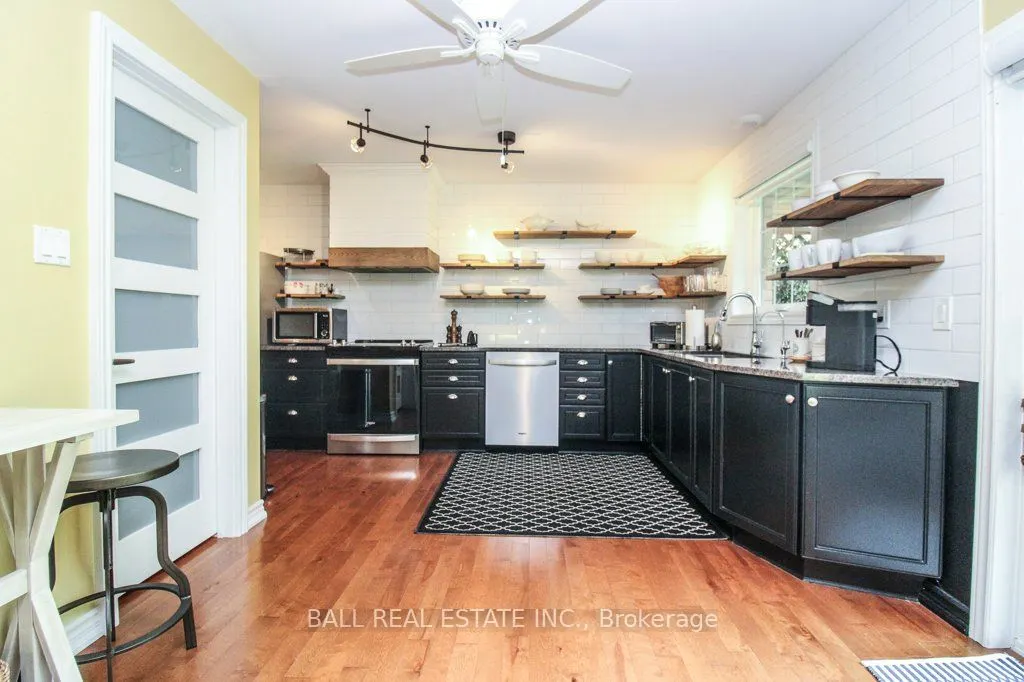 680 Whitaker Street, #10