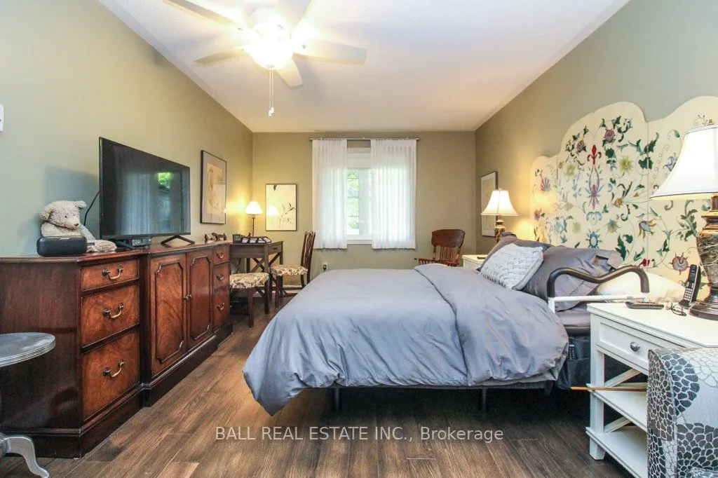 680 Whitaker Street, #10