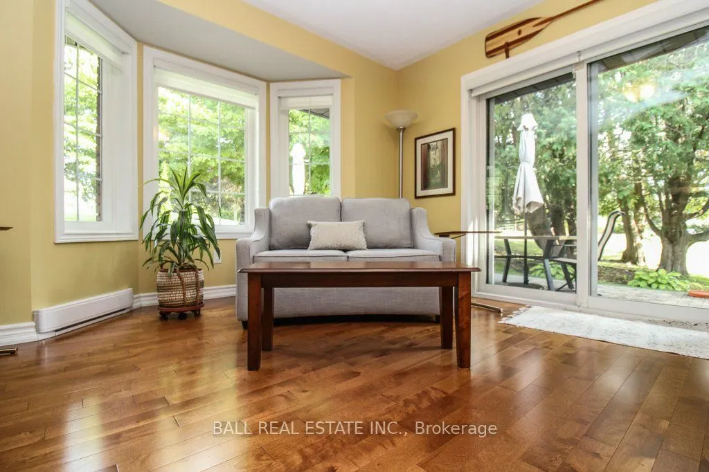 680 Whitaker Street, #10