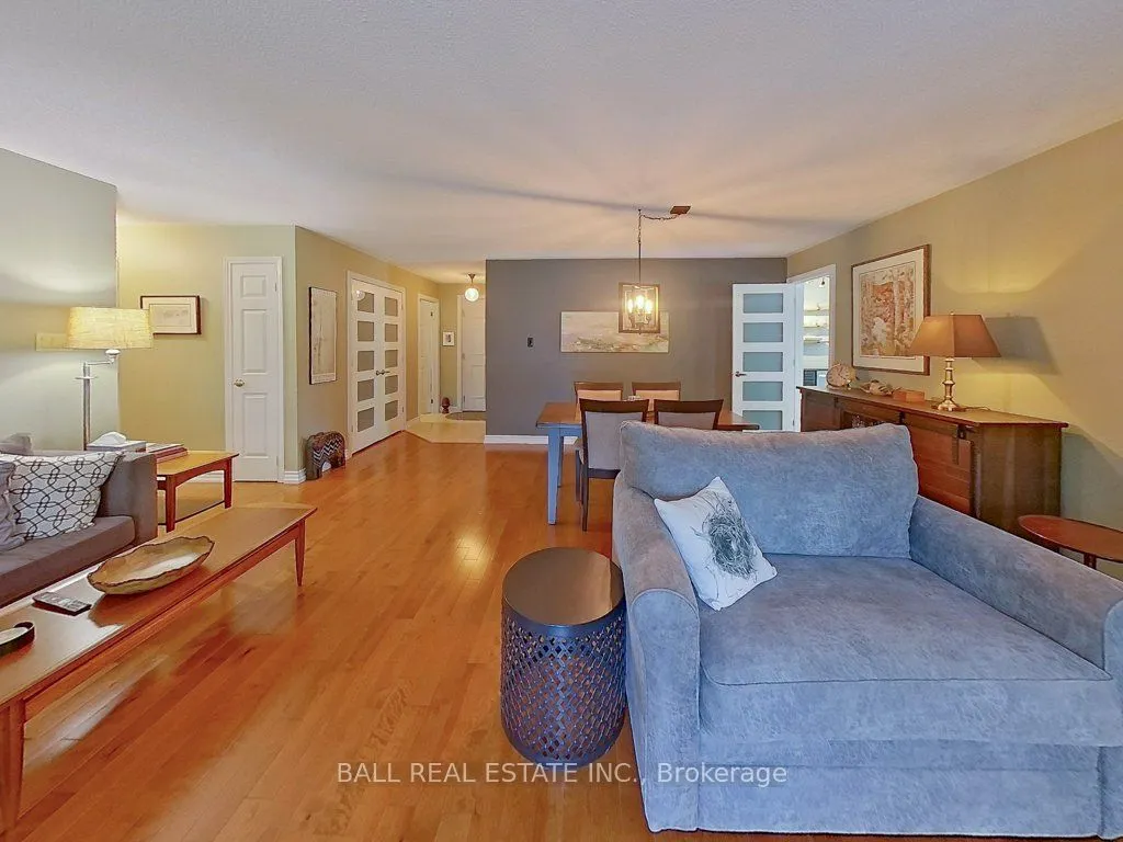 680 Whitaker Street, #10