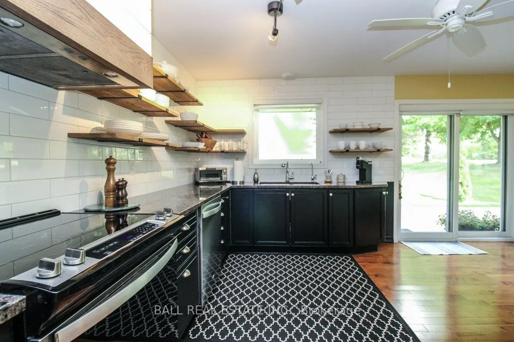 680 Whitaker Street, #10