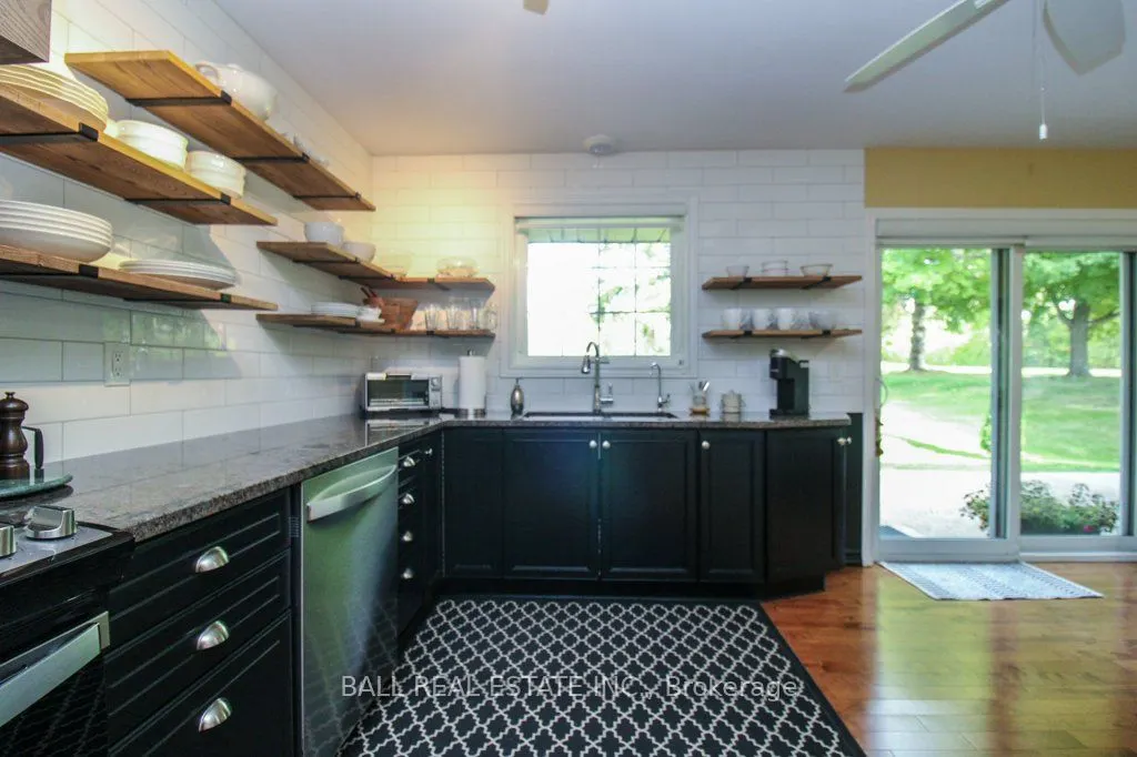 680 Whitaker Street, #10