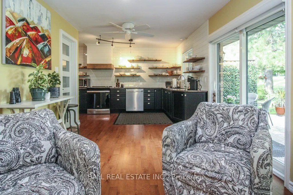 680 Whitaker Street, #10