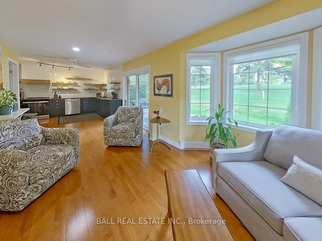 680 Whitaker Street, #10