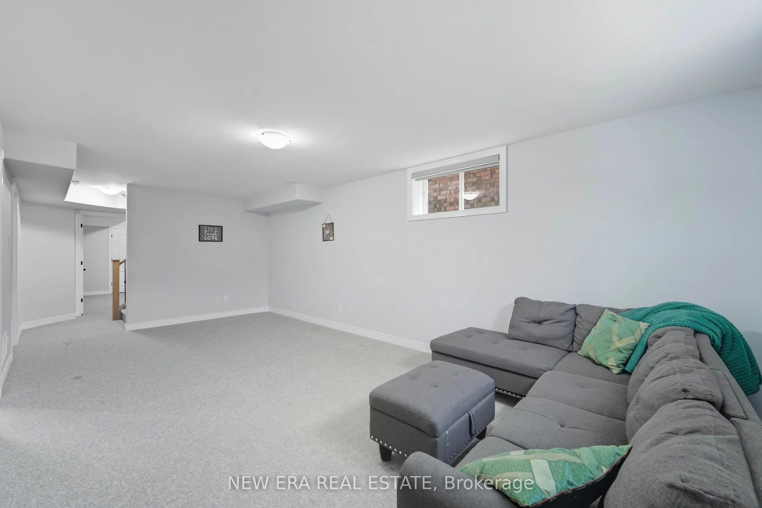 907 Bramford Terrace