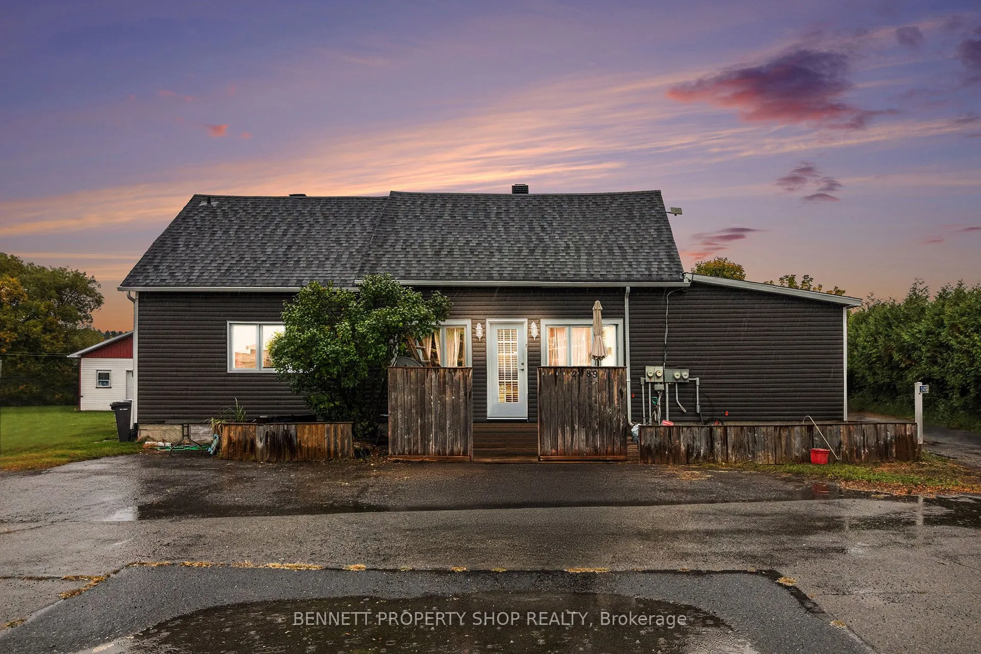 2489 Du Lac Road
