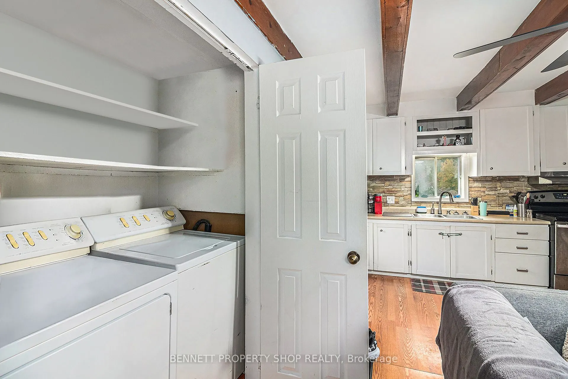 2489 Du Lac Road