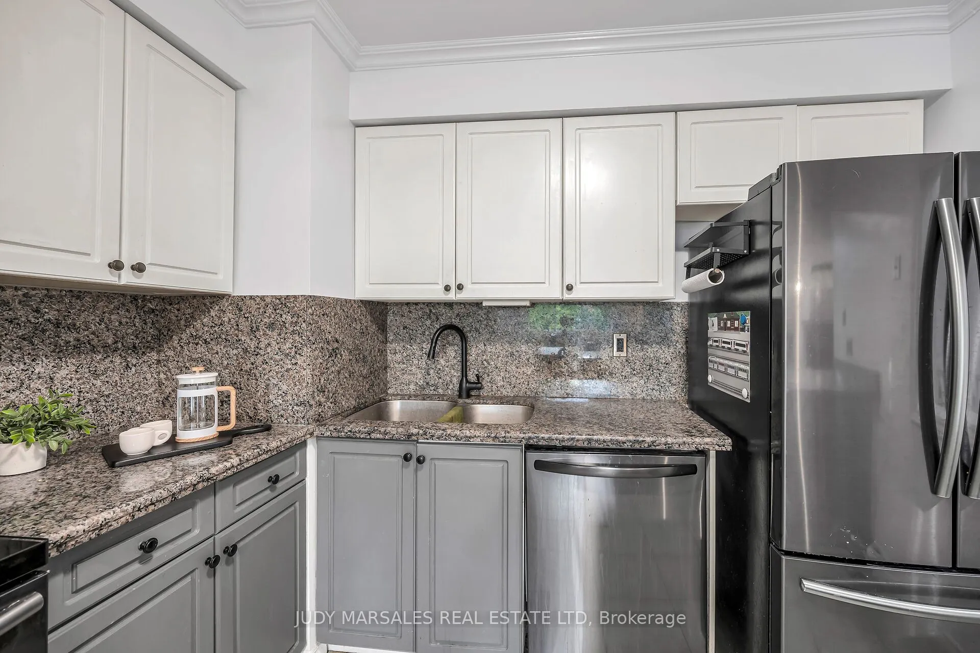 26 Moss Boulevard, #19