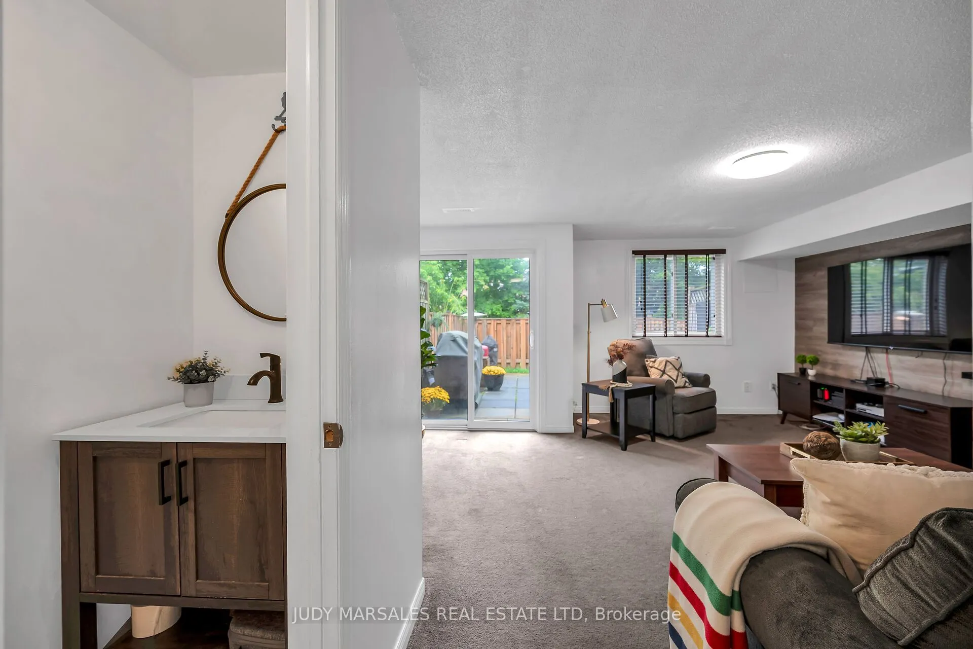 26 Moss Boulevard, #19