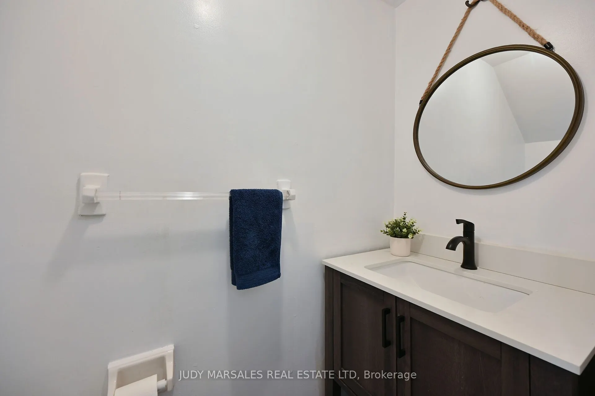 26 Moss Boulevard, #19