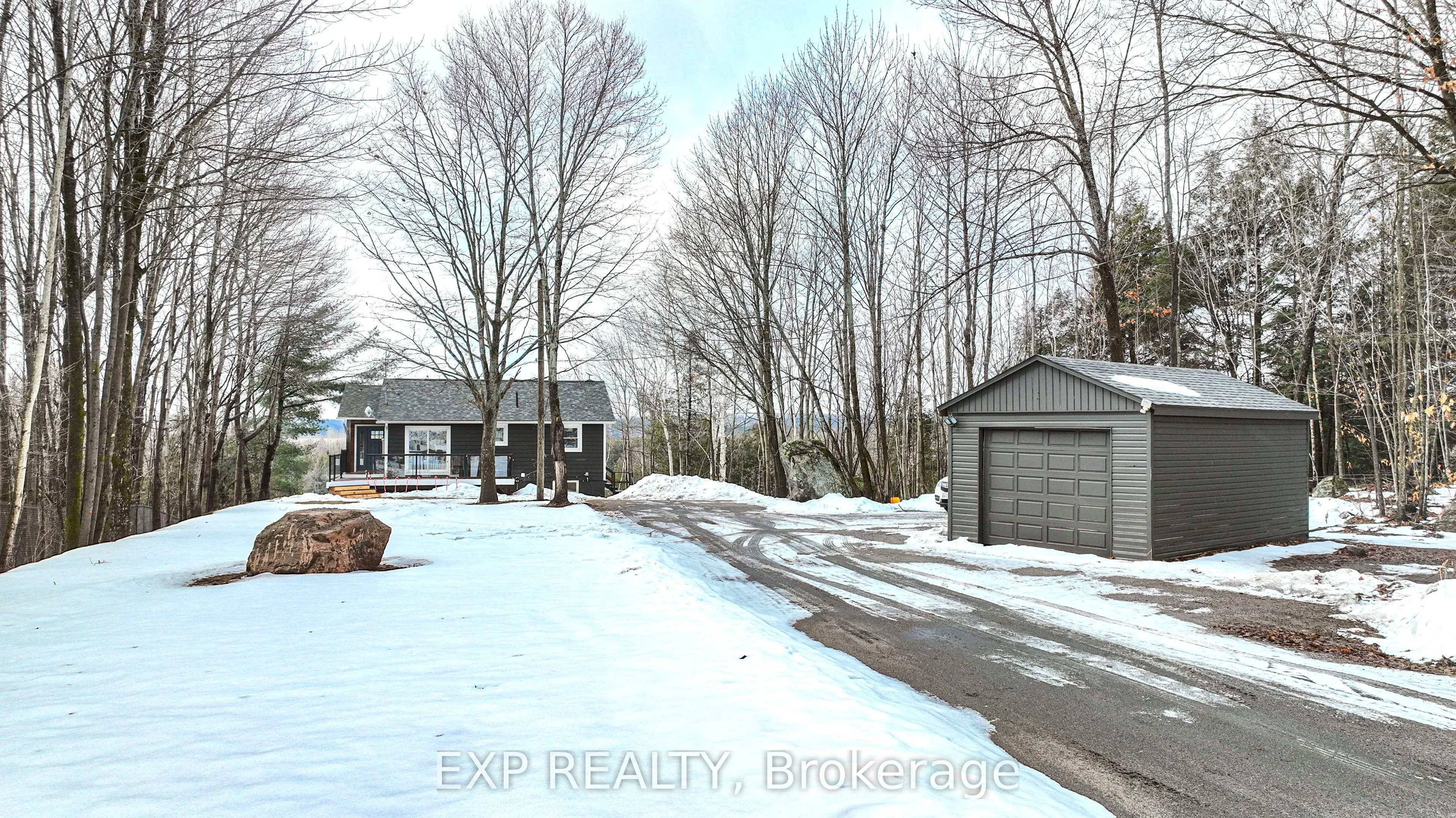 1047 WHYMAN Road