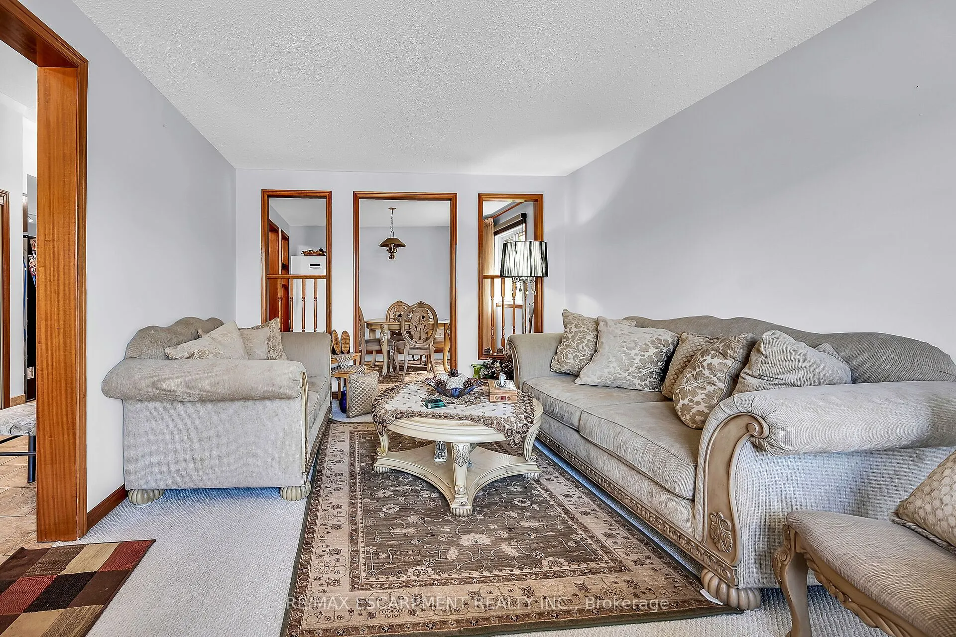 140 SOLOMON Crescent