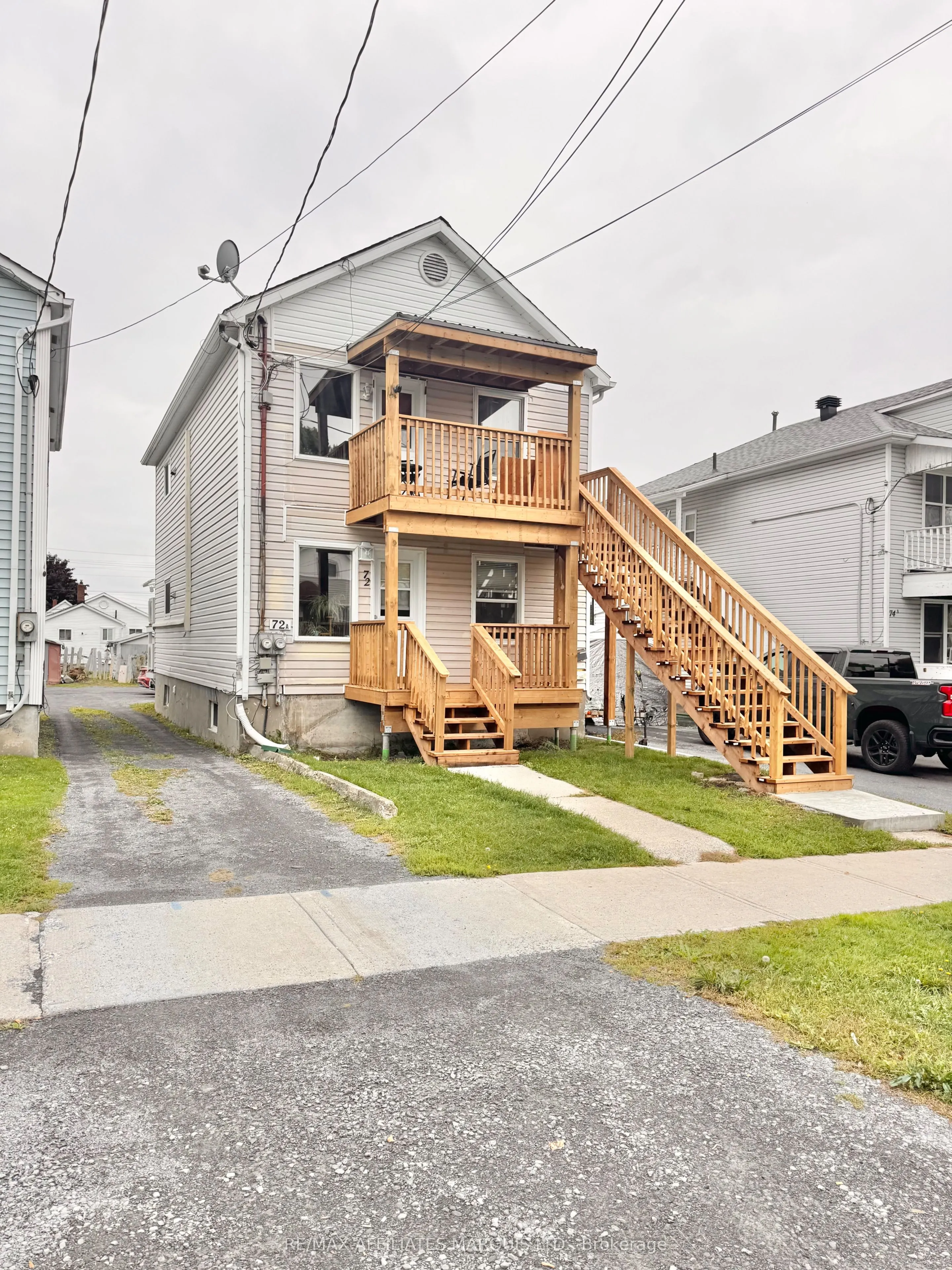 72 Lefebvre Avenue