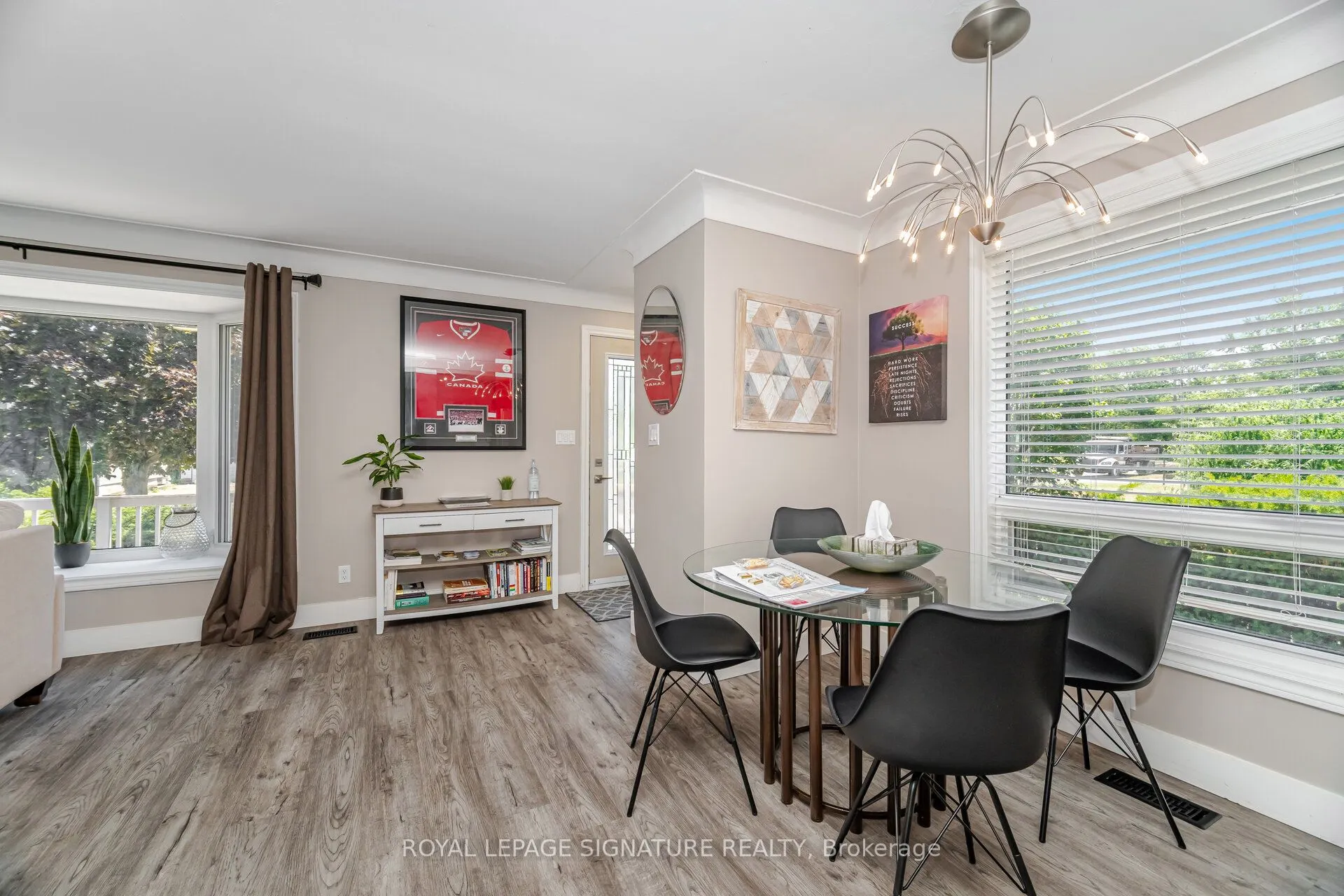 77 Fairview Road