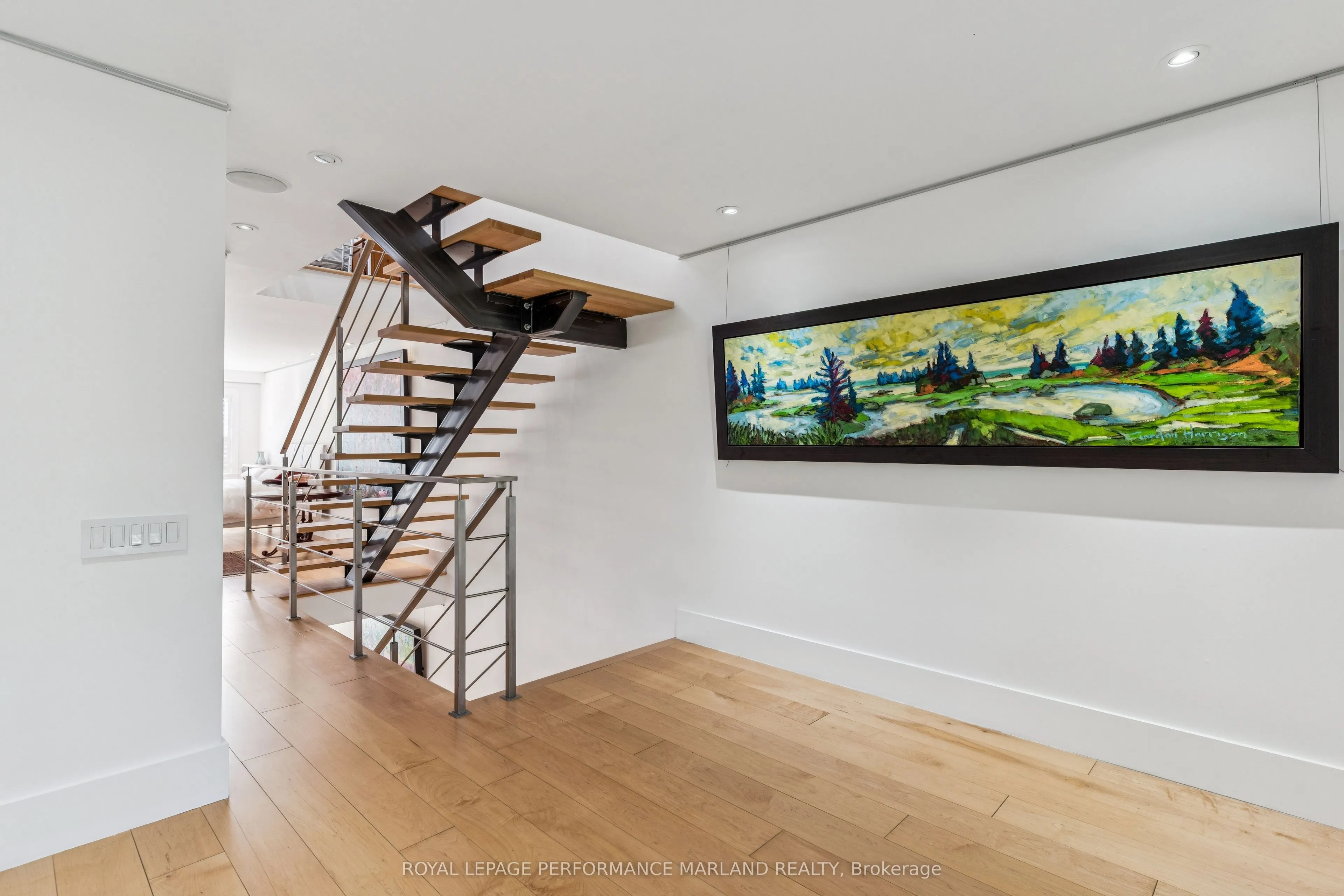 67 Rideau Terrace